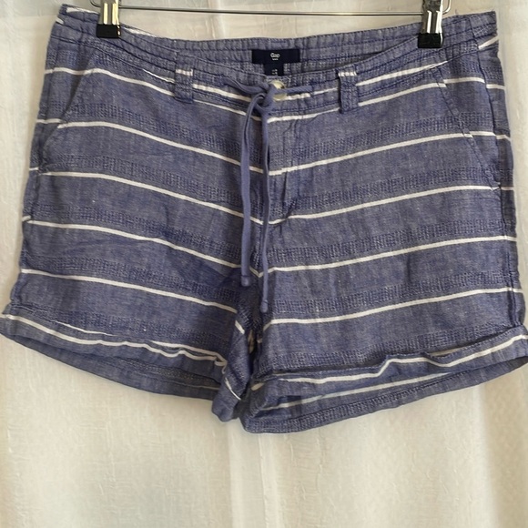 GAP Factory Pants - Gap Women’s Blue Strip Linen Cotton Rolled Tab Shorts Size 8